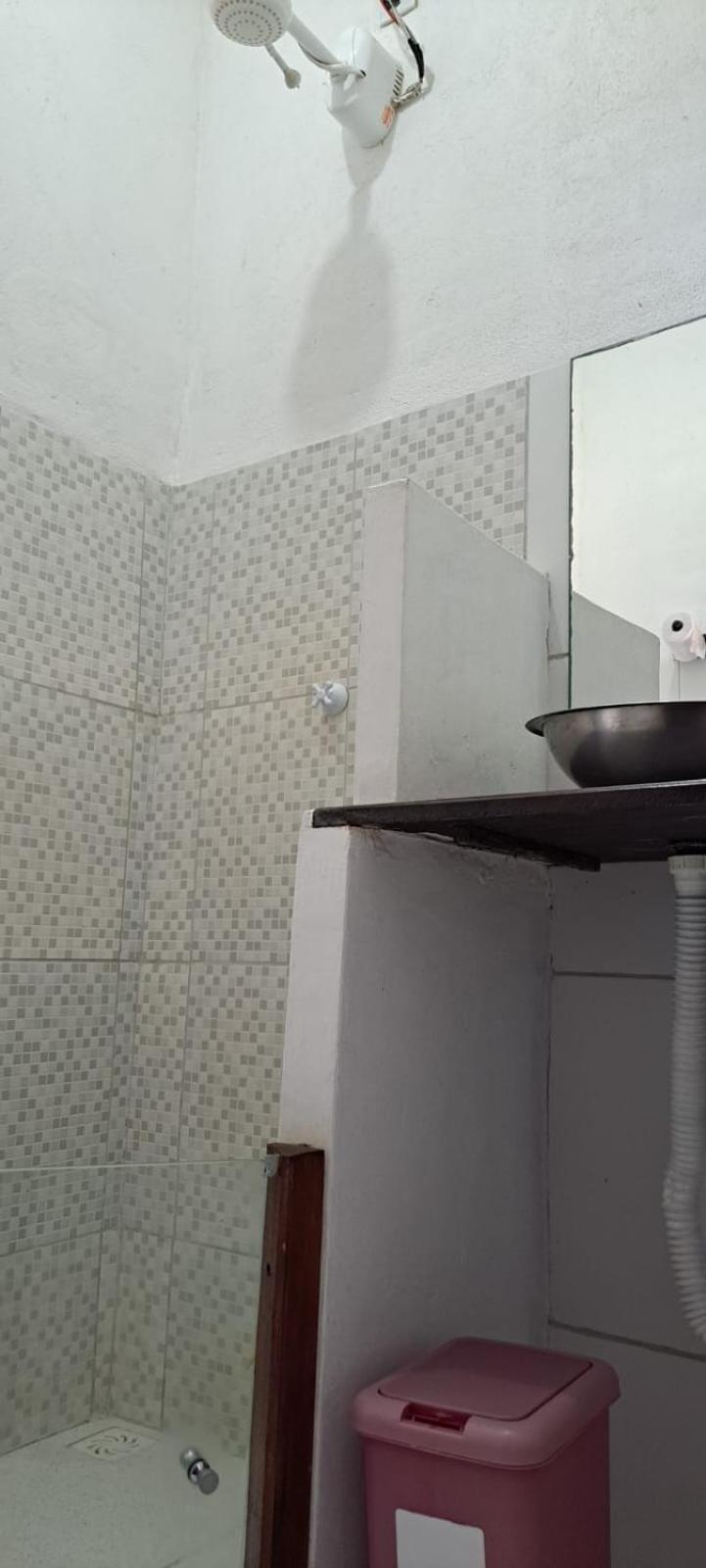 Отель Vai Da Certo Жижока-ди-Жерикуакуара Экстерьер фото